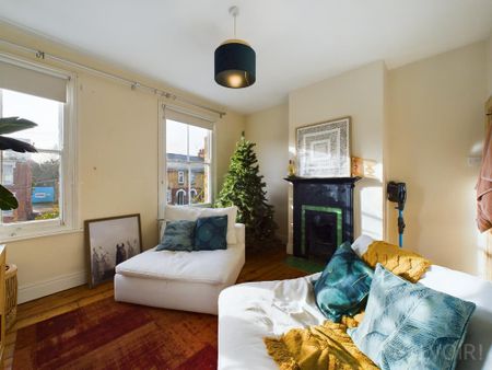 3 bedroom terraced house to rent - Photo 4