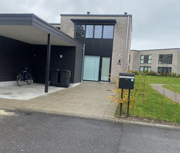 Skønt 5-værelses rækkehus på Marshalls Allé - Photo 4