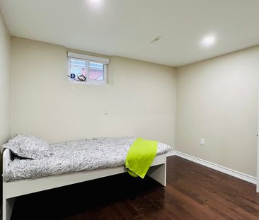 For Lease - 1161 Claredale Road Unit# Bsmt, Mississauga, Ontario - Photo 5