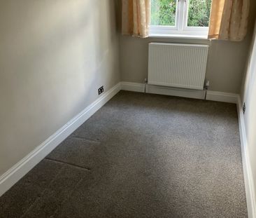 Eldon Road, CR3, Caterham - Photo 2