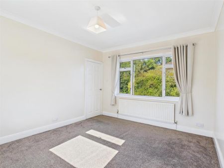 2 bedroom link detached house to rent - Photo 2