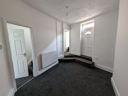 2 bedroom house to rent - Photo 3