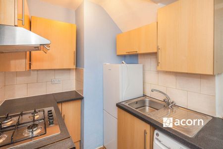 Somerset Gardens, London, SE13 - Photo 2