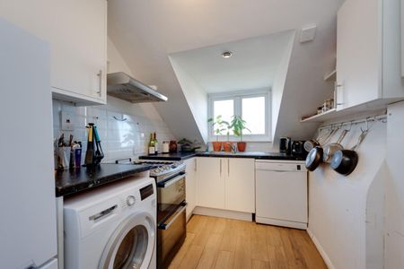 Adamson Road, Belsize Park, London - Photo 4