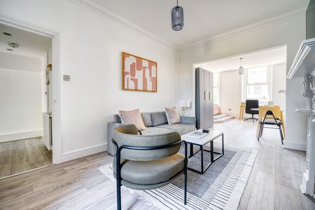 Earls Ct Rd - Photo 2