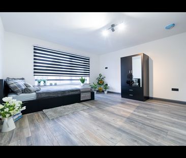 Room in a Shared House, Shaw Road, BR1 - Photo 5