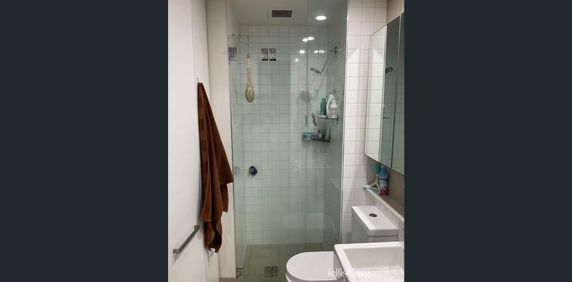 Inner City Living - Photo 2