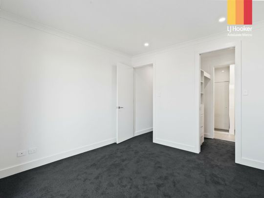 21B Eighth Street, Bowden SA, Belconnen - Photo 1