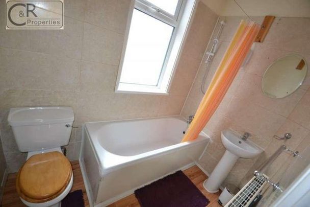 Stanley Ave, Rusholme, Manchester, M14 - Photo 1