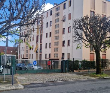 Location Appartement 3 pièces 52m² CHOISY LE ROI 94600 - Photo 3