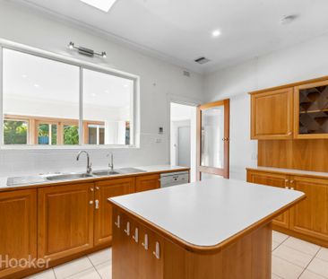 27 Waratah Street, SEACLIFF - Photo 1