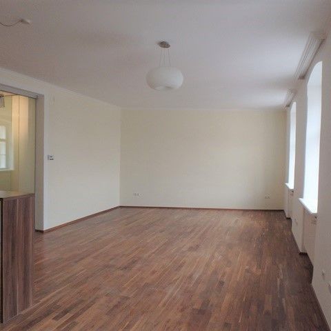 2-ZIMMER WOHNUNG IN KREMS-STEIN - Foto 1