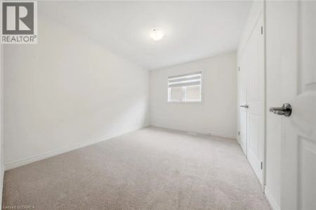 81 HITCHMAN Street - Photo 5