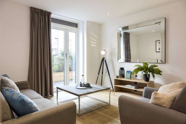 AVAILABLE 10TH DEC! | TWO BEDROOM ONE BATHROOM APARTMENT AT ALLEGRO LIVING | PARKING AVAILABLE | BLEND OF COMFORT AND CONVENIENCE | PRIME LOCATION | 24-HOUR CONCIERGE | RESIDENTS GYM - Photo 1