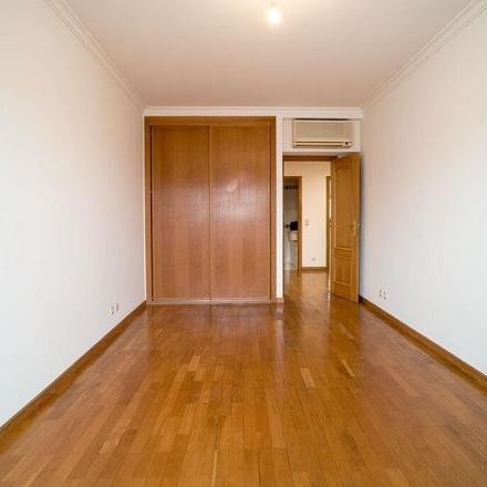 Apartamento T4 - Photo 1