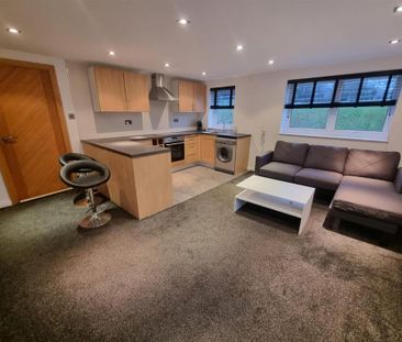 1 bedroom flat to rent - Photo 2