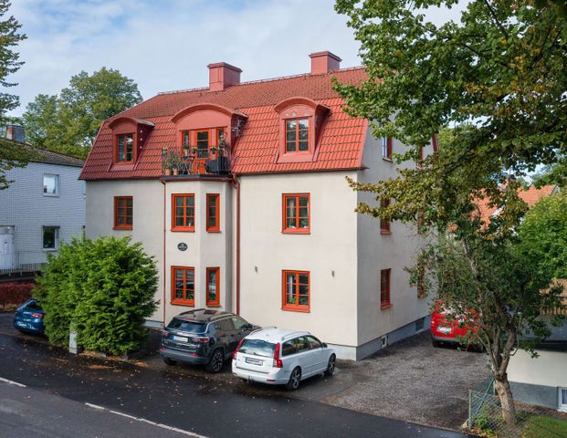 Linköpingsvägen 36 - Foto 1