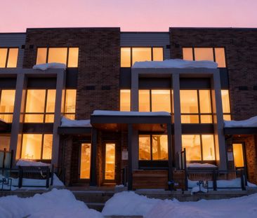 For Lease - 38 Green Gardens upper Boulevard, Toronto, Ontario - Photo 6