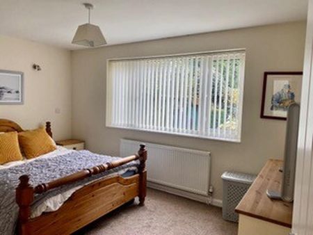 2 bedroom bungalow to rent - Photo 5