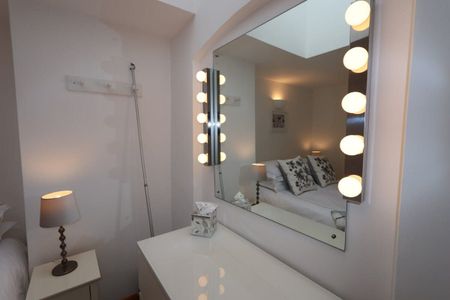 1 Bedroom Home – Medium Let - Photo 2