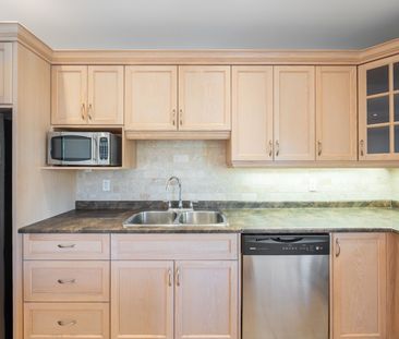 For Lease - 187B Claremont Street, Toronto, Ontario - Photo 1