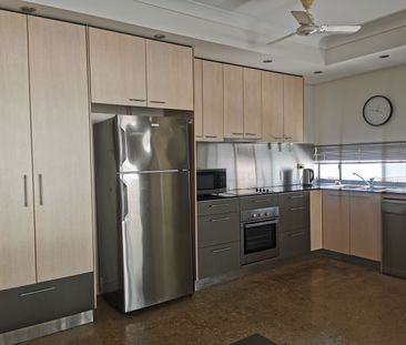 INNER CITY LIVING - FULLY FURNISHED & EQUIPPED - Photo 5