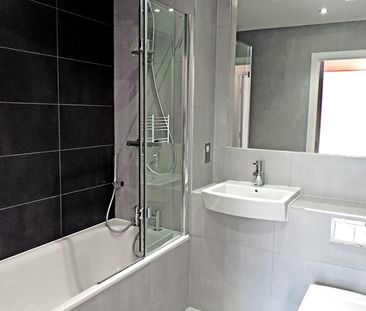 2 Bed Maisonette, Marsh Court, SE17 - Photo 5
