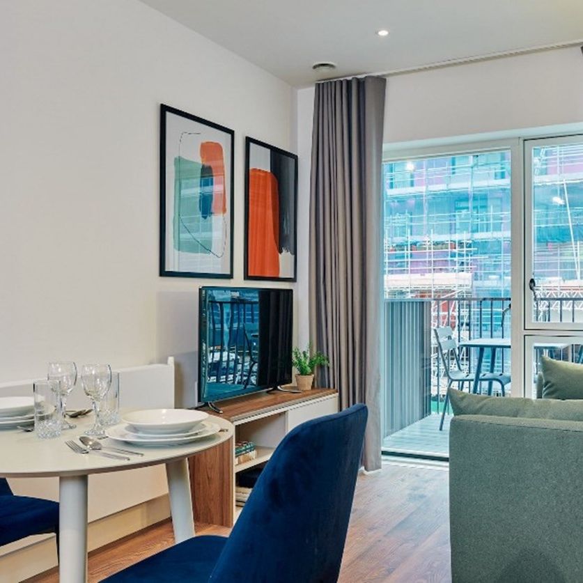 203, 3 Barking Wharf Square, Apo Barking - Photo 1