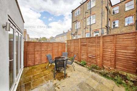 2 bedroom flat to rent - Photo 2