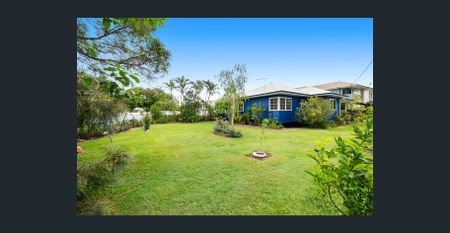 A house to be Proud to Call Home! - Photo 5