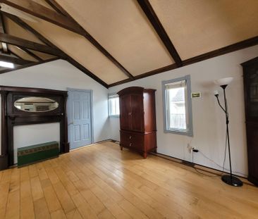 For Lease - 6522 Taylor Street, Niagara Falls, Ontario - Photo 6