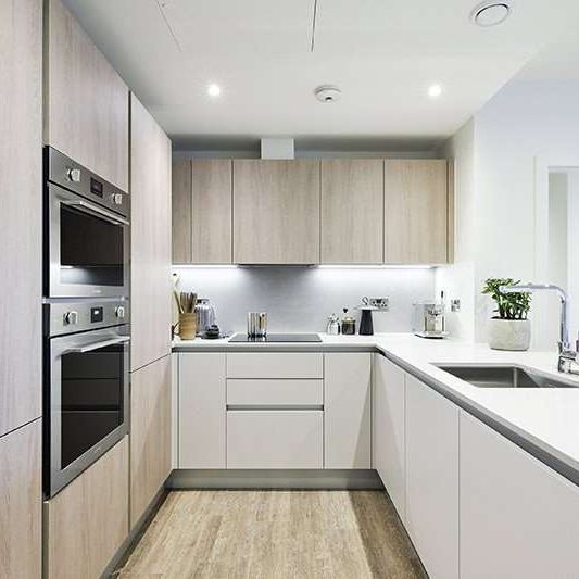 A beautiful new build two bedroom two bathroom apartment available to move in now. This apartment includes open plan living spaces, built-in wardrobes as well as being pet-friendly. - Photo 1