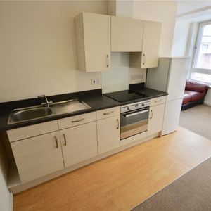 1 bedroom apartment to rent - Photo 2