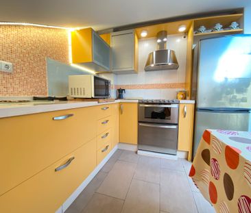 Apartamento de alquiler en Calle Carril, La Trinidad - Photo 5