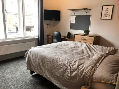16 bedroom flat to rent - Photo 5