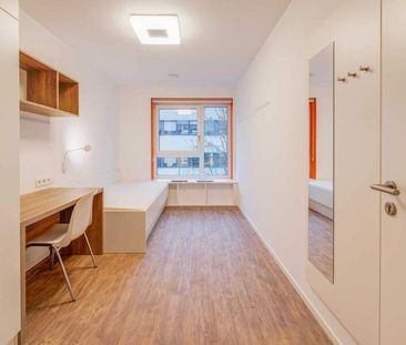 NUR FÜR STUDENTEN - Vollständig möbliertes Privatzimmer in einer 3-... - Foto 1
