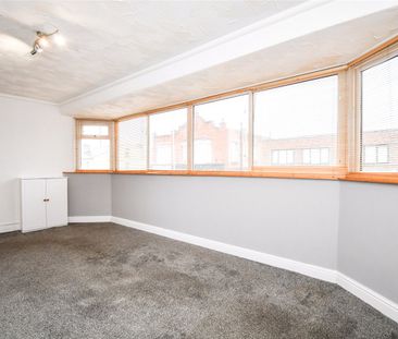 Market Street, CH47 2BH, Hoylake - Photo 4