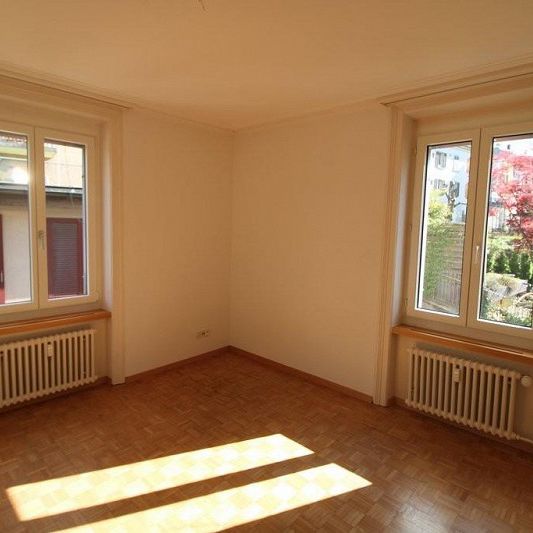 Helle und geräumige Wohnung an Zentraler Lage! - Photo 1