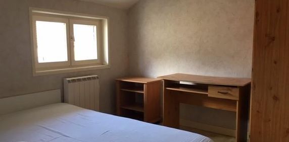 Location Appartement 1 pièce 23m² BOURG EN BRESSE 01000 - Photo 2