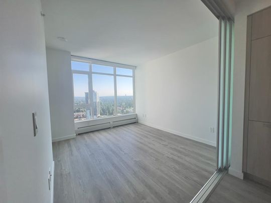 13350 Central Avenue Avenue #2510, Surrey, BC V3T0S1 - Photo 1