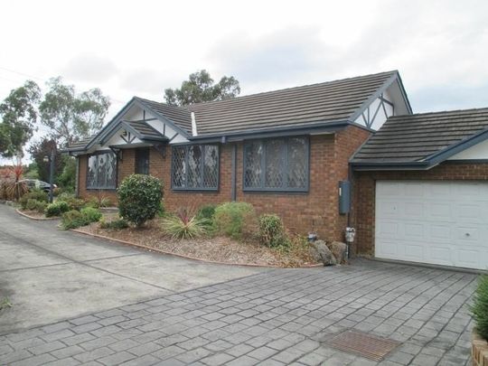4/53-55 Warwick Road, Greensborough - Photo 1