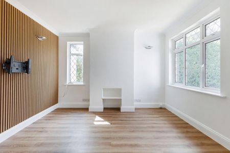 3 bedroom bungalow to rent - Photo 2