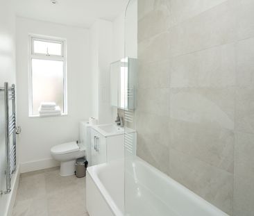 1 Bed Maisonette, Palliser Road, W14 - Photo 3