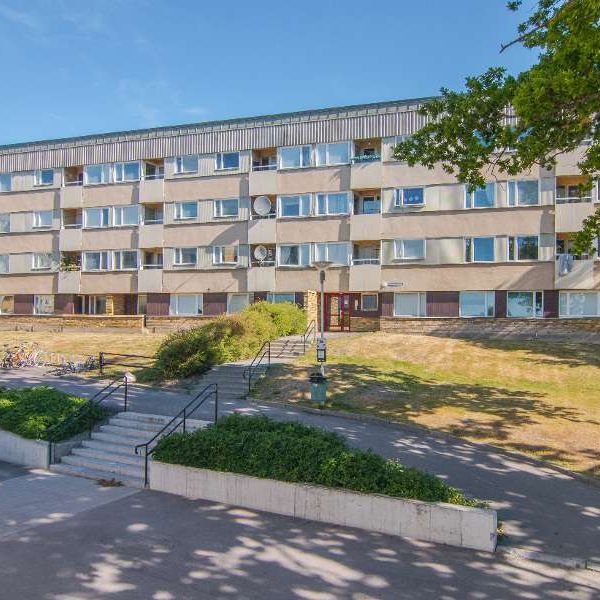 Ådalsvägen 4 C - Foto 2