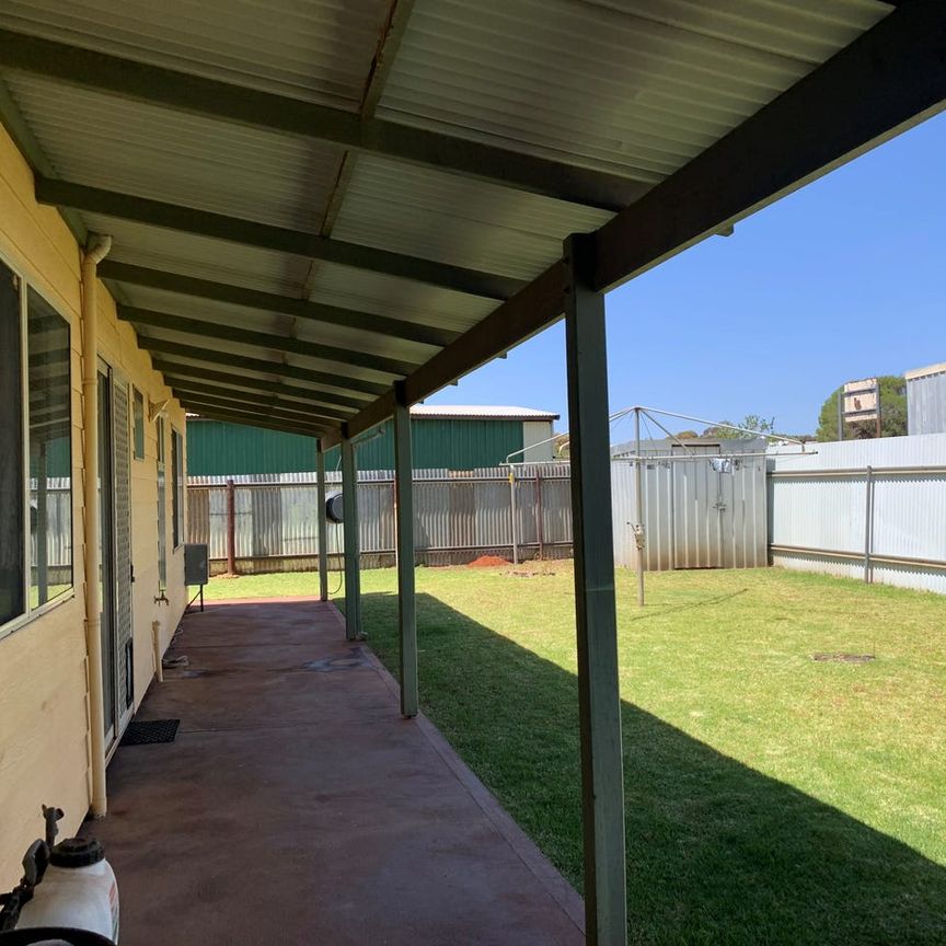 Perfect 3x1 in Great Location - Photo 1