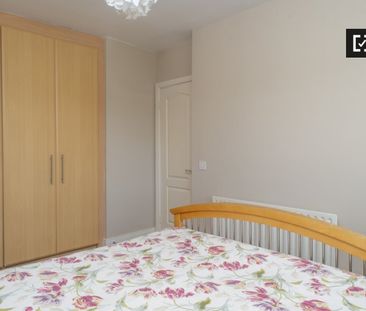 Room for rent in 2-bedroom house in Clonsilla, Dublin - Photo 4