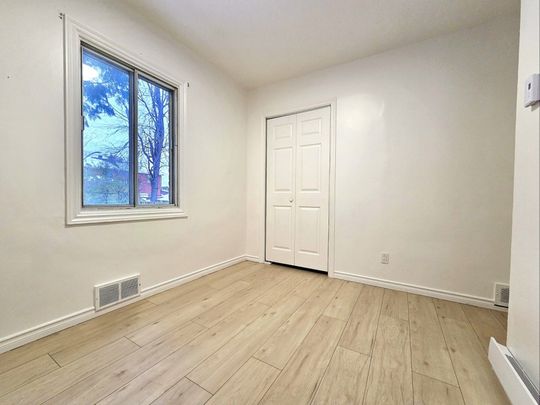 1050 Rue Cardinal, H4L 3E6, H4L 3E6, Montréal - Photo 1