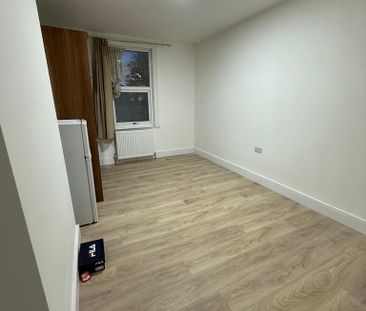 2 bedroom house share to rent - Photo 6