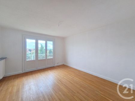 Location Appartement 3 pièces 61m² ST ANDRE LES VERGERS 10120 - Photo 2