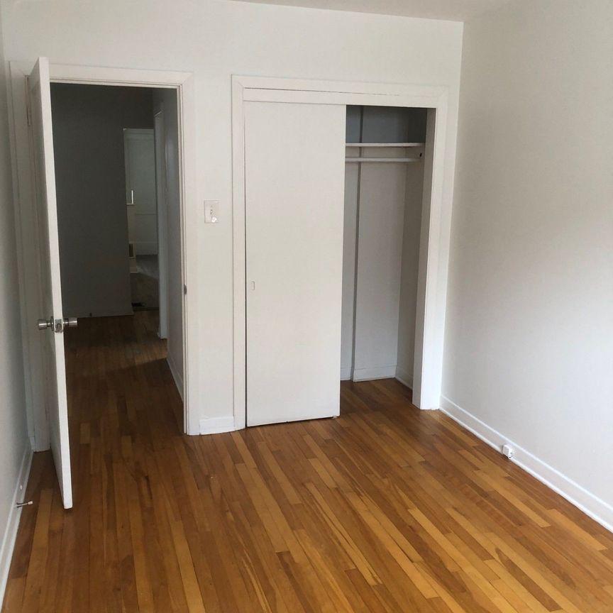 For Lease - 129 Pamilla Street, Dows Lake - Civic Hospital and Area, Ontario - Photo 1